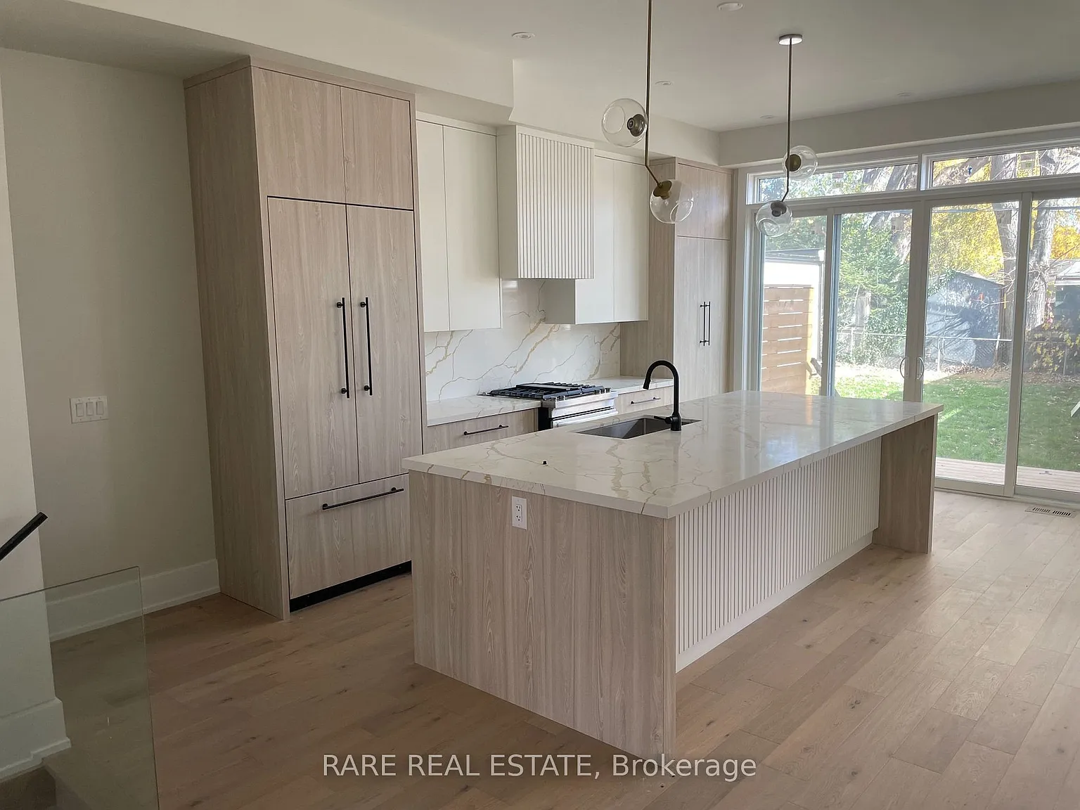 4 bed, $5,900 — Photo 4