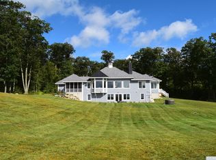 70 Blueberry Ln, Austerlitz, NY 12017