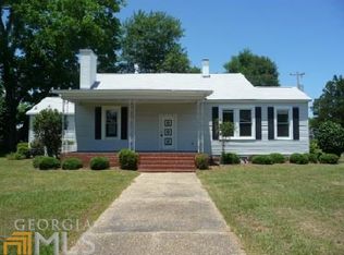 301 E 5th St, Adel, GA 31620