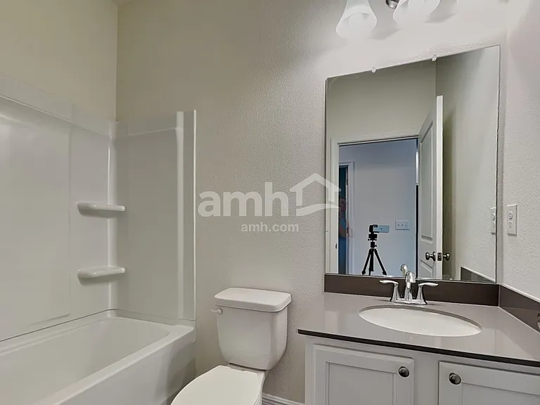 22486 Bellini Cir — Photo 21