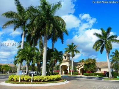 8865 Okeechobee Blvd APT 201, West Palm Beach, FL, 33411