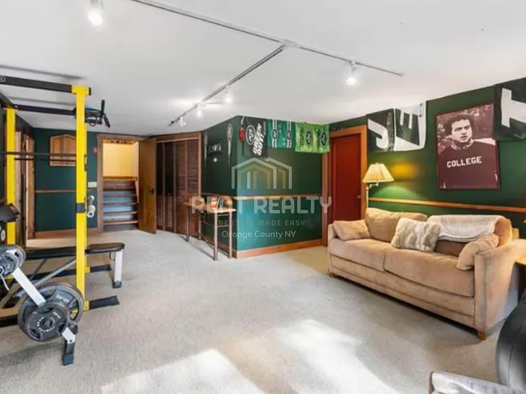 13 Kings Point Ln — Photo 15