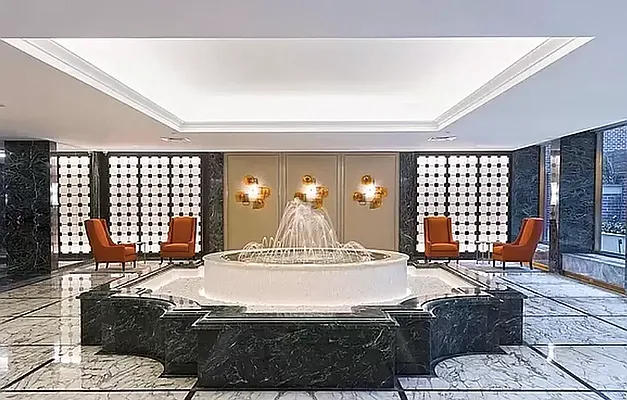 Sold by Compass | media 26