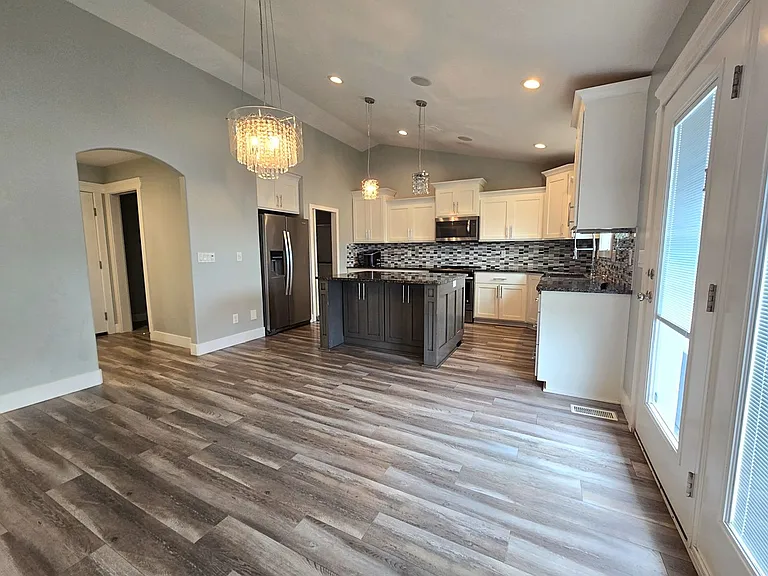 4802 Porter Dr — Photo 14