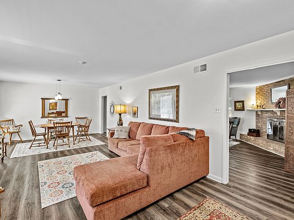2nd image of 3708 Pope Ave