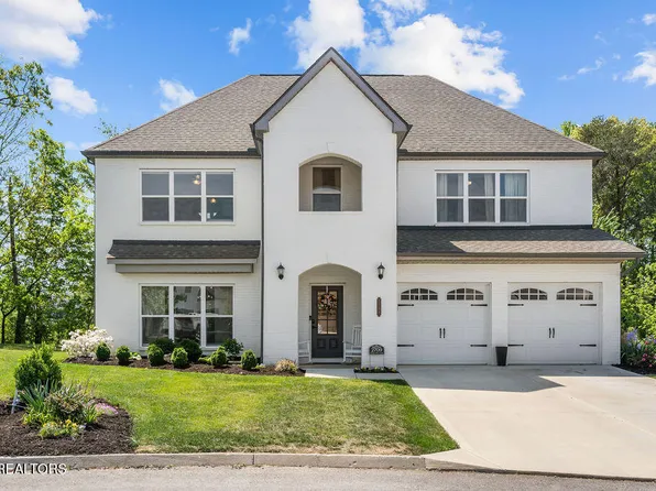 2709 Green Ash Ln, Knoxville, TN 37932