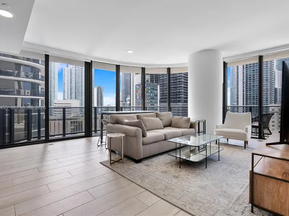 55 SW 9th St Unit 1103, Miami, FL 33129