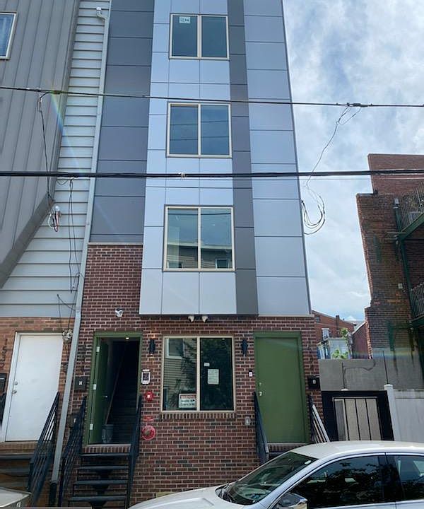 1st image of 1534 W Stiles St #A
