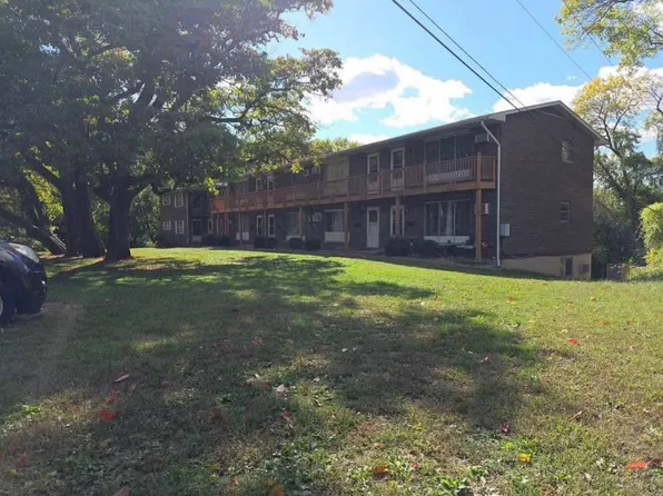 250 Rayburn Dr APT 7, Belleville, IL 62226