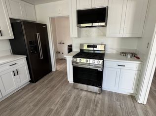5727 Kester Ave #2, Van Nuys, CA 91411