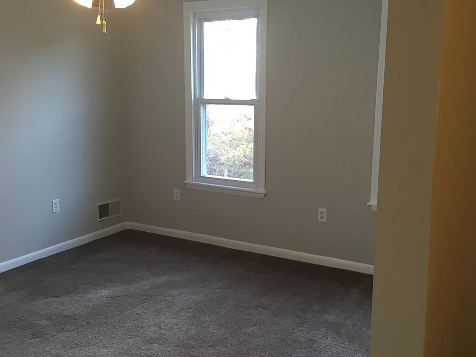 Livingroom - view 2 from entry hall at top of stairs
