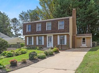 6122 Mantle Rd, Burke, VA 22015