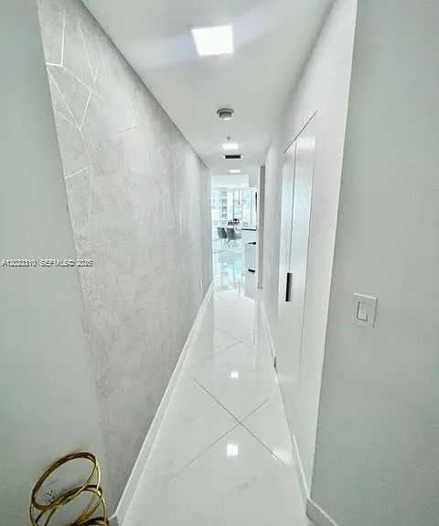 79 SW 12th St #1806 — Photo 8