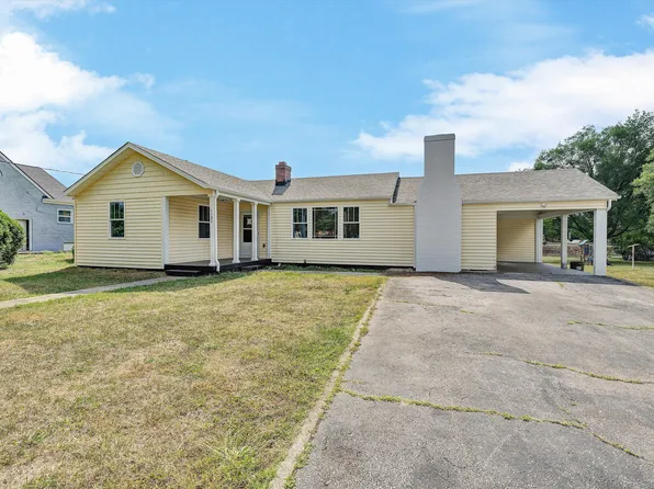 1127 Highland Rd, Salem, VA 24153