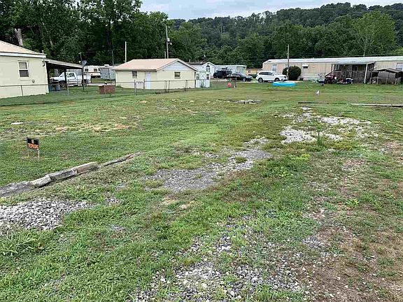 4th image of 8233 County Road 1