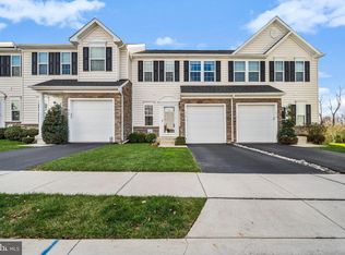 914 Hamner Aly, Phoenixville, PA 19460