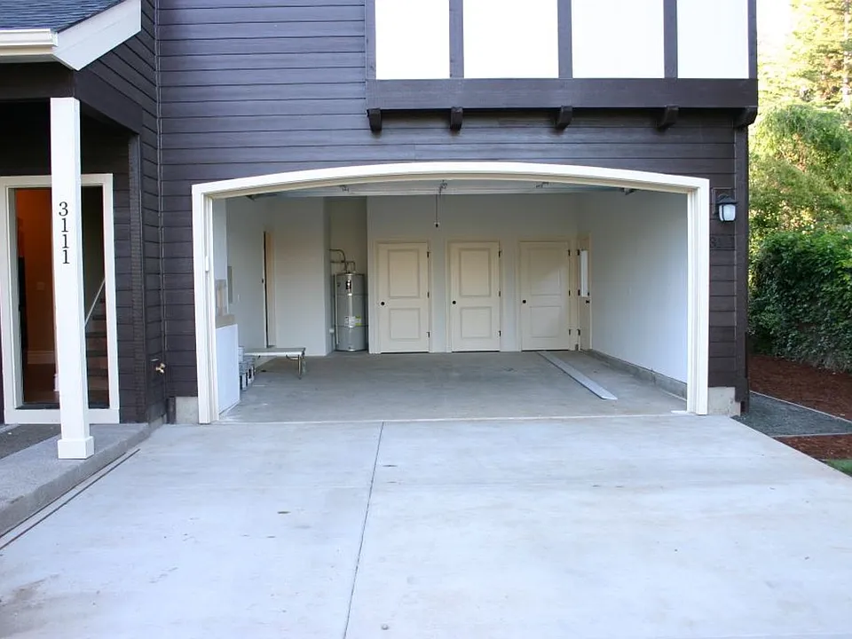 1961 NW Joy Lyn Pl