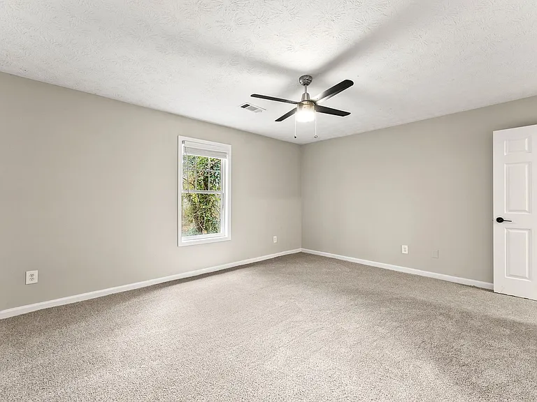Brookwood Townhomes — Photo 15