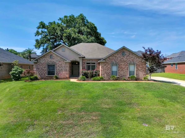 9690 Nottingham Ct, Mobile, AL 36695