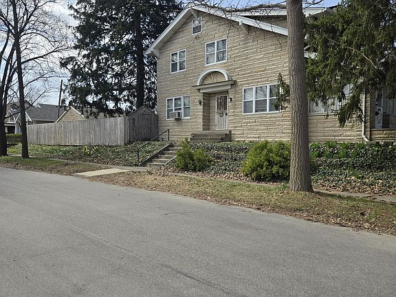 4th image of 927 E Southern Ave