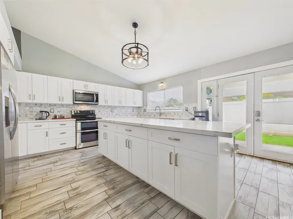 91-327 Kuio Pl, Ewa Beach, HI 96706