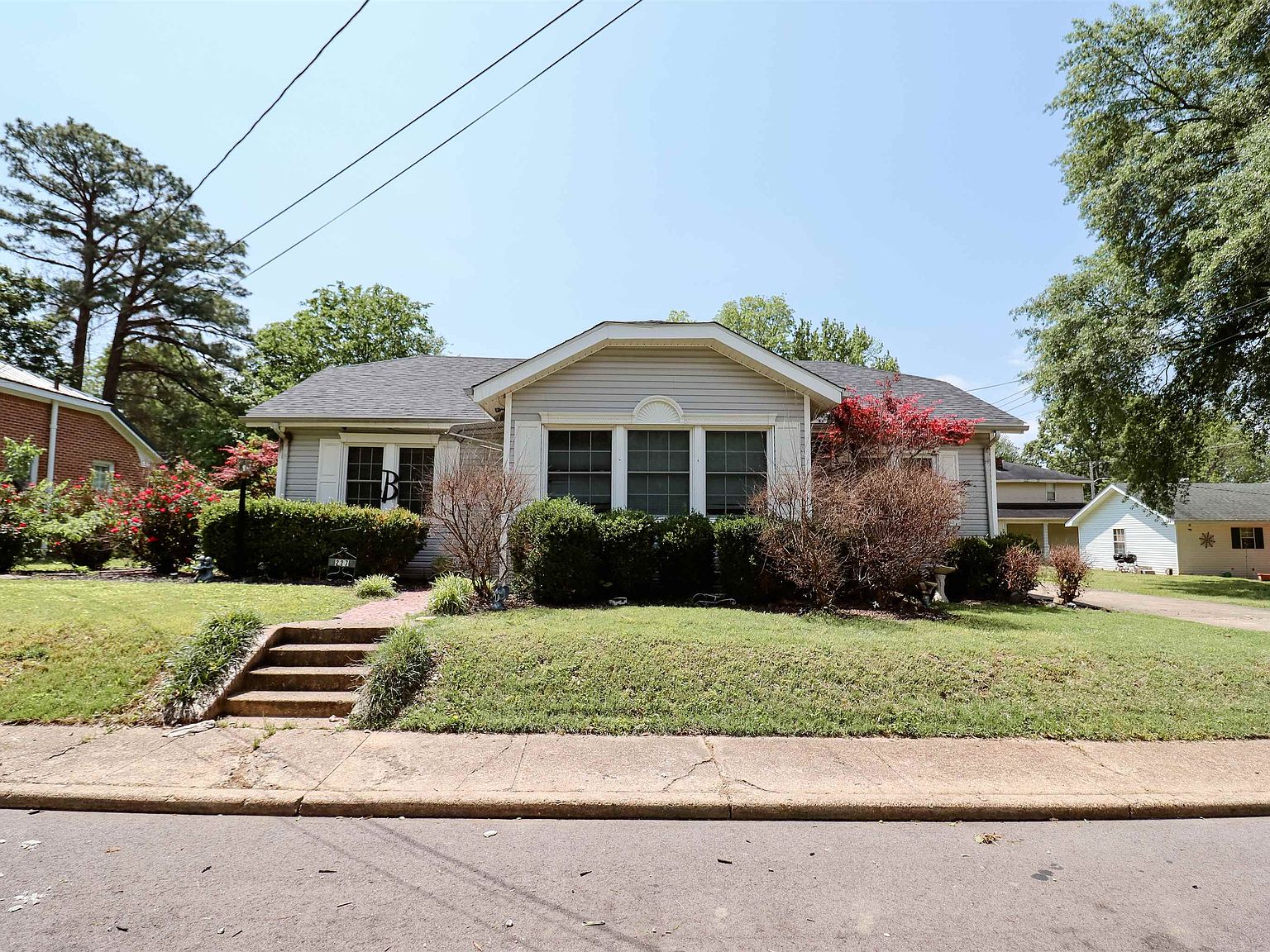 227 Shannon St, Halls, TN 38040 Zillow