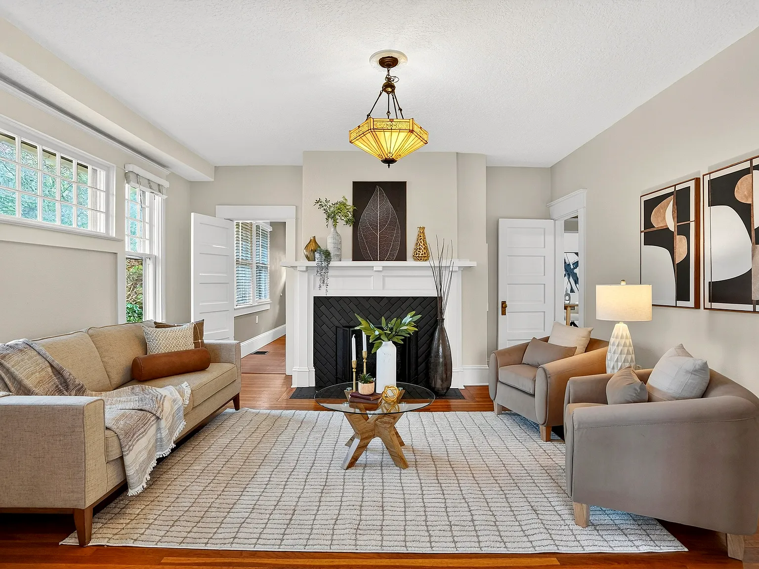 3 bed, 1850 sqft, $2,995 — Photo 4