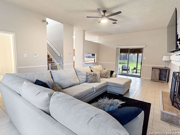 5th image of 13118 FEATHER POINT DR