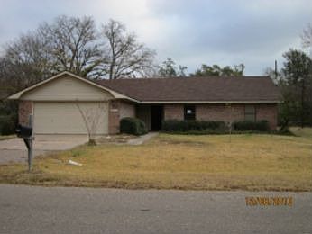 1st image of 10345 Glennswood Dr
