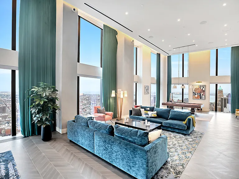 11 Hoyt St #56K — Photo 13