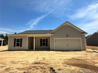 212 Washington St, Parkton, NC 28371