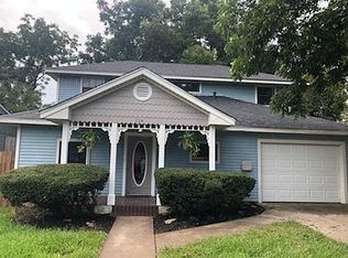 114 4th St, Brazoria, TX 77422