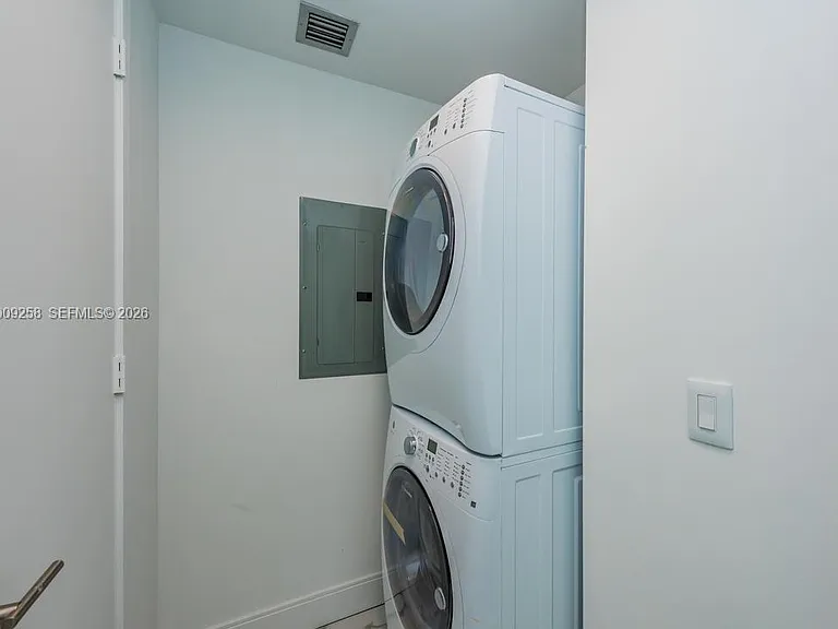 2900 NE 7th Ave #2607 — Photo 24