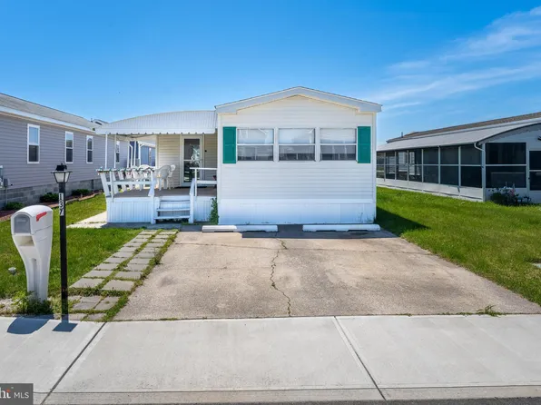 137 Sandy Hill Dr, Ocean City, MD 21842
