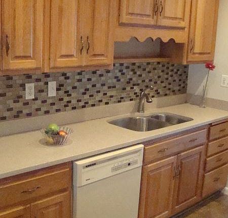 4th image of 118 Archwood Ave