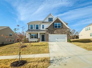 106 Keswick Cir, Central, SC 29630