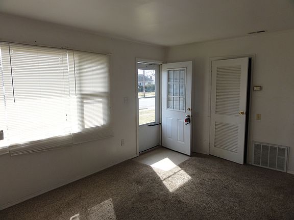 2nd image of 71 N Haven Dr