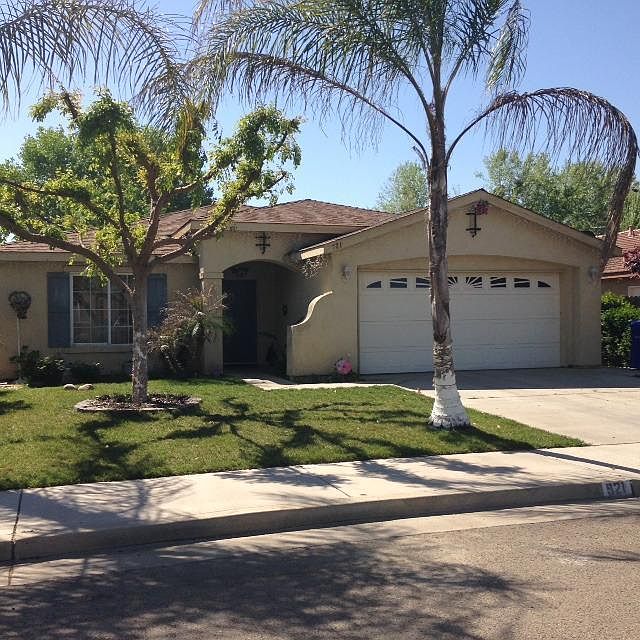 2nd image of 921 W Lybarger