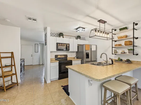 1949 E SANDRA Terrace, Phoenix, AZ 85022