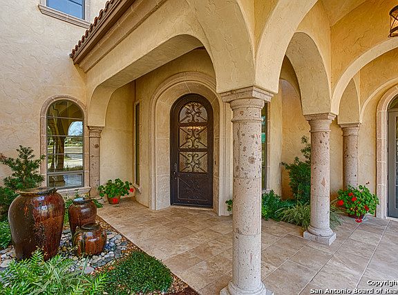 3rd image of 130 Winding Ln