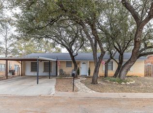 4010 6th St, Brownwood, TX 76801