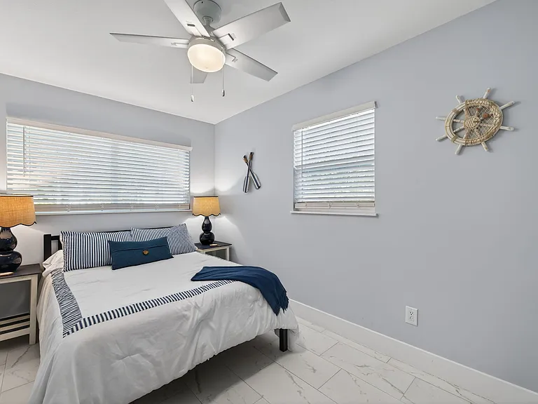 12970 Iona Rd — Photo 33