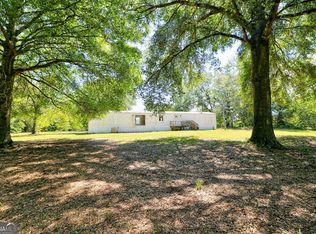 701 Dale Dr, Metter, GA 30439