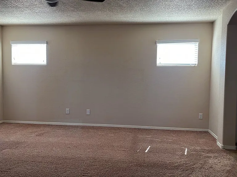 3806 Dynamite Rd NE — Photo 24