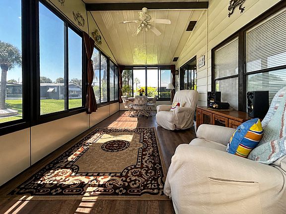 4th image of 157 Buena Vista Dr #157