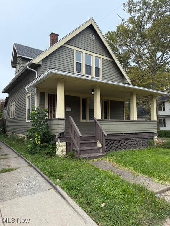Real estate listing image
