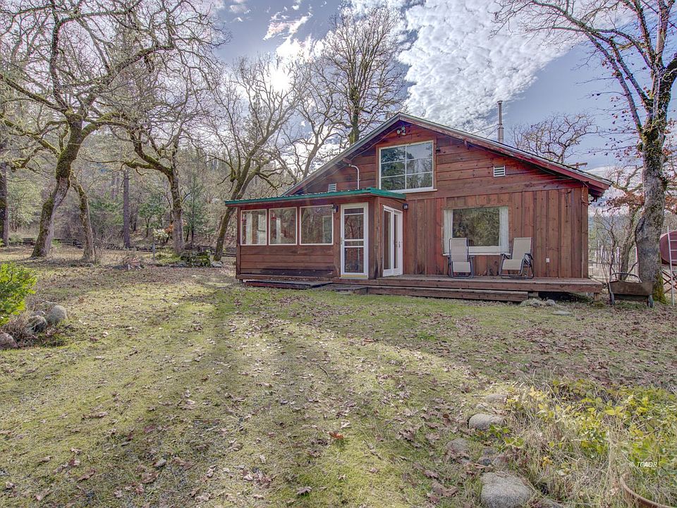 1st image of 441 Creekside Ln