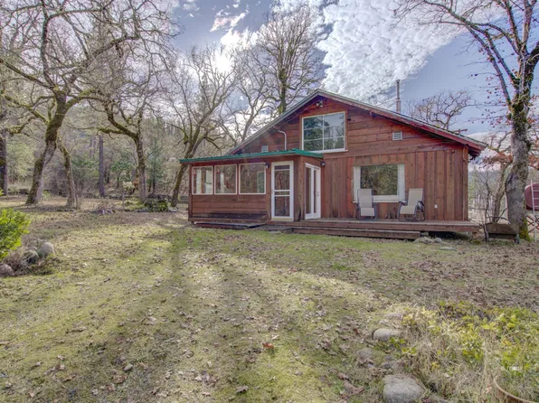441 Creekside Ln, Hyampom, CA 96046