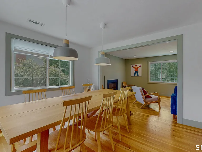 444 Highland St — Photo 4
