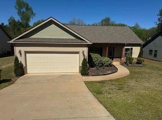 526 Cotton Dr, Jackson, GA 30233